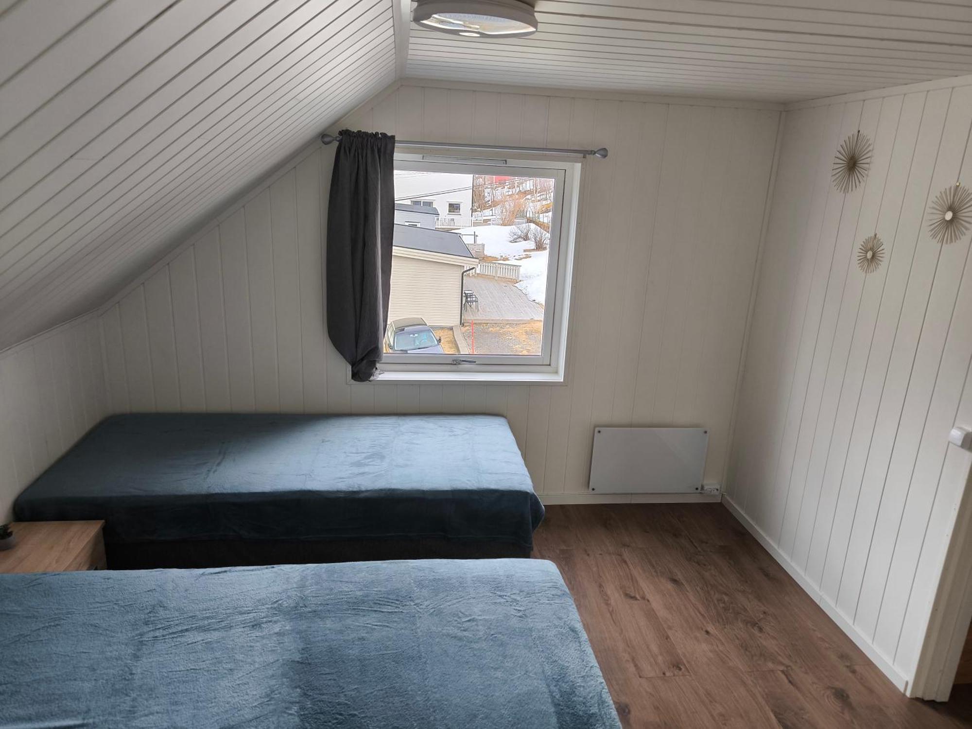 Hus Gryllefjord Villa Bagian luar foto